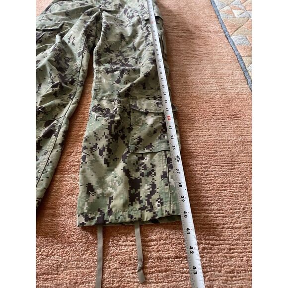 US Navy NWU Type III Camo Pants Military Cargo Ripstop Small Short - Picture 5 of 10